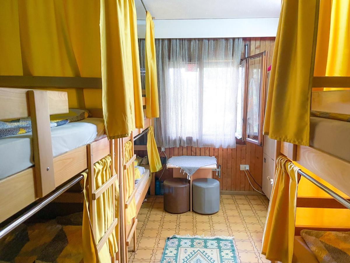 Hi Skopje Hostel Esterno foto